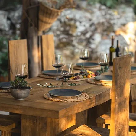 Pure Life Goecek فندق